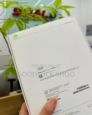 New Apple iPad (2025) 128 GB
