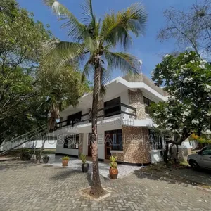 4bdrm House in Masaki, Kinondoni for rent