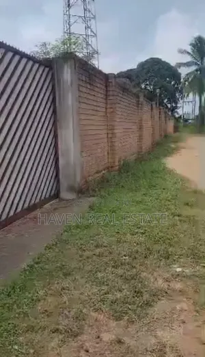 Yard Ya 2.15 Acees Inauzwa Kibaha Misugusugu