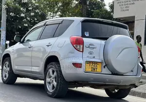 Toyota RAV4 2006 Silver
