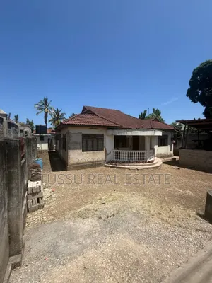 3bdrm House in Mbezibeach for sale