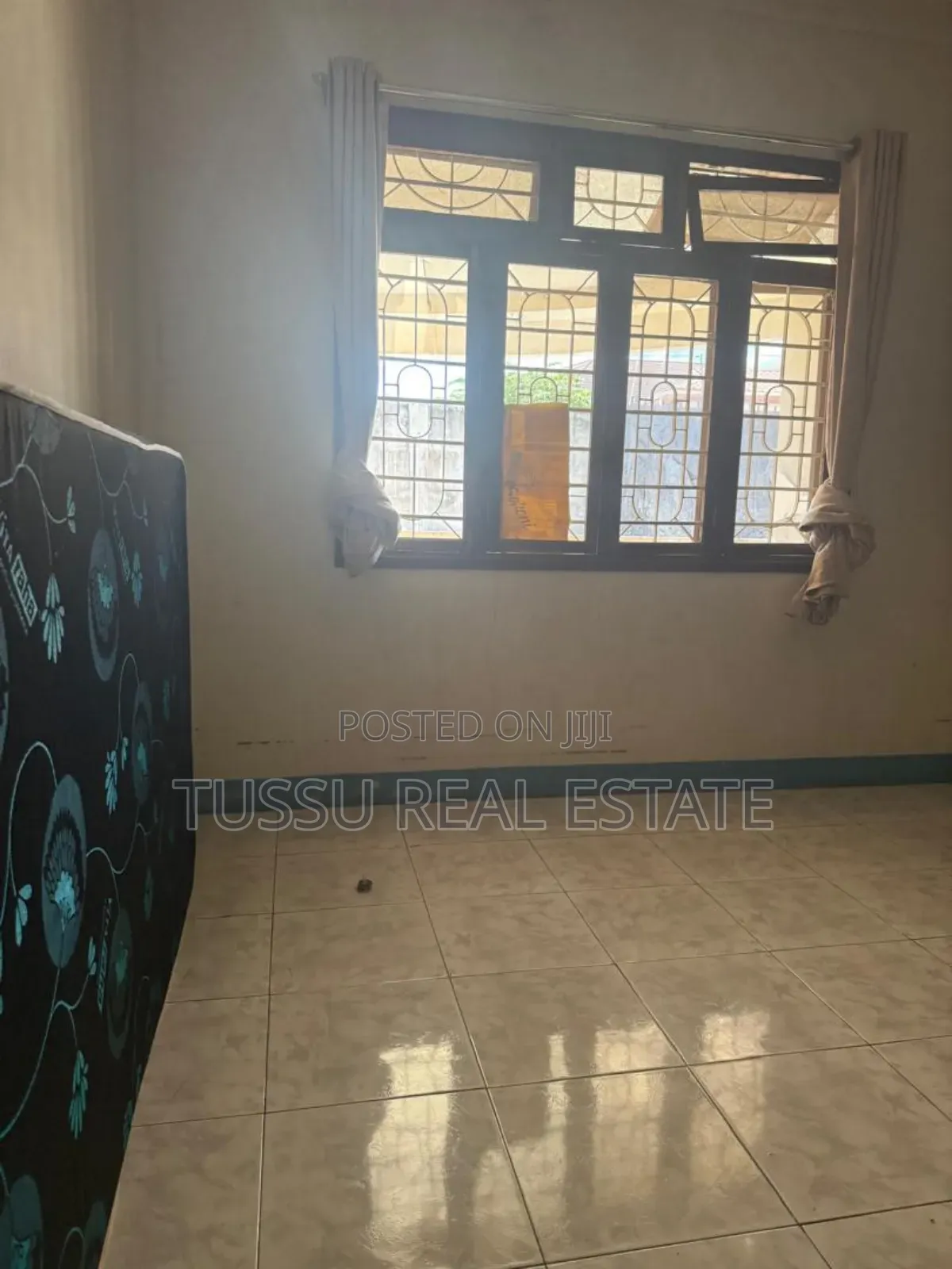 3bdrm House in Mbezibeach for sale