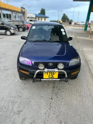 Toyota RAV4 Automatic 2003 Blue