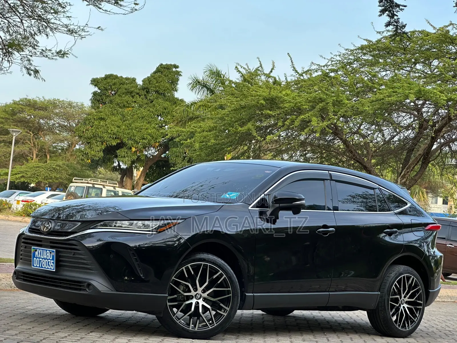 Toyota Harrier 2022 Black