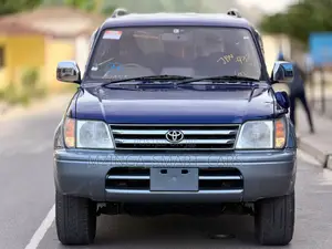 Toyota Land Cruiser Prado 2005 Blue