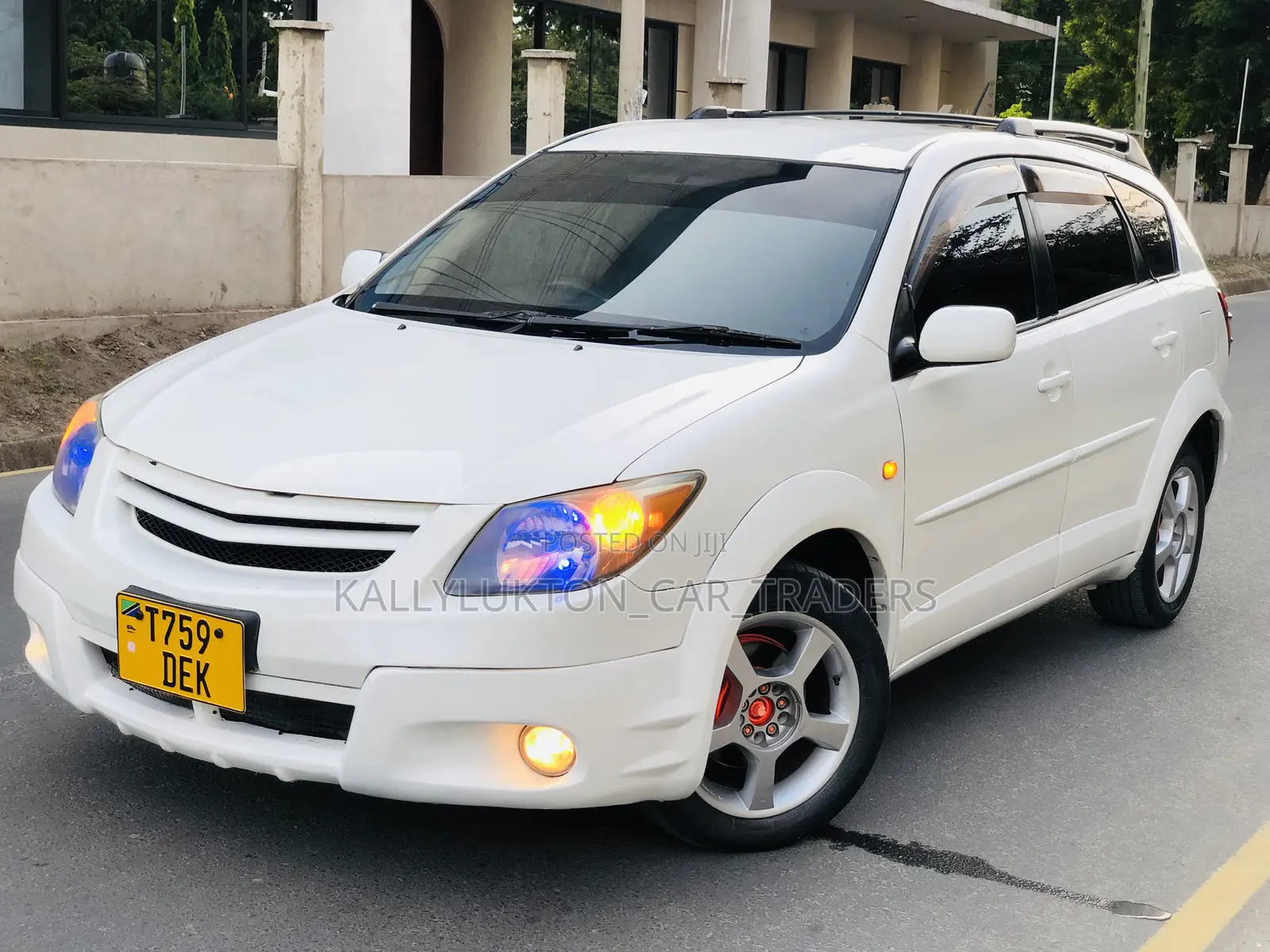 Toyota Voltz 2005 White