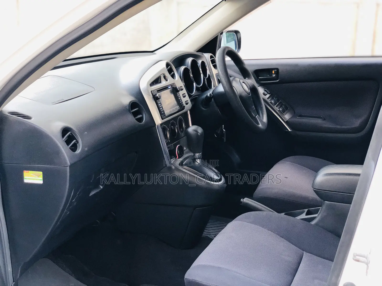 Toyota Voltz 2005 White