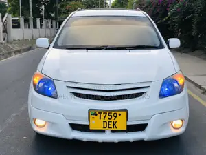 Toyota Voltz 2005 White