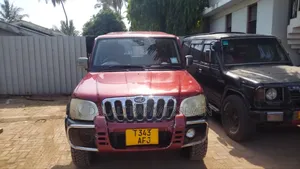 Mahindra Scorpio 1999 Red