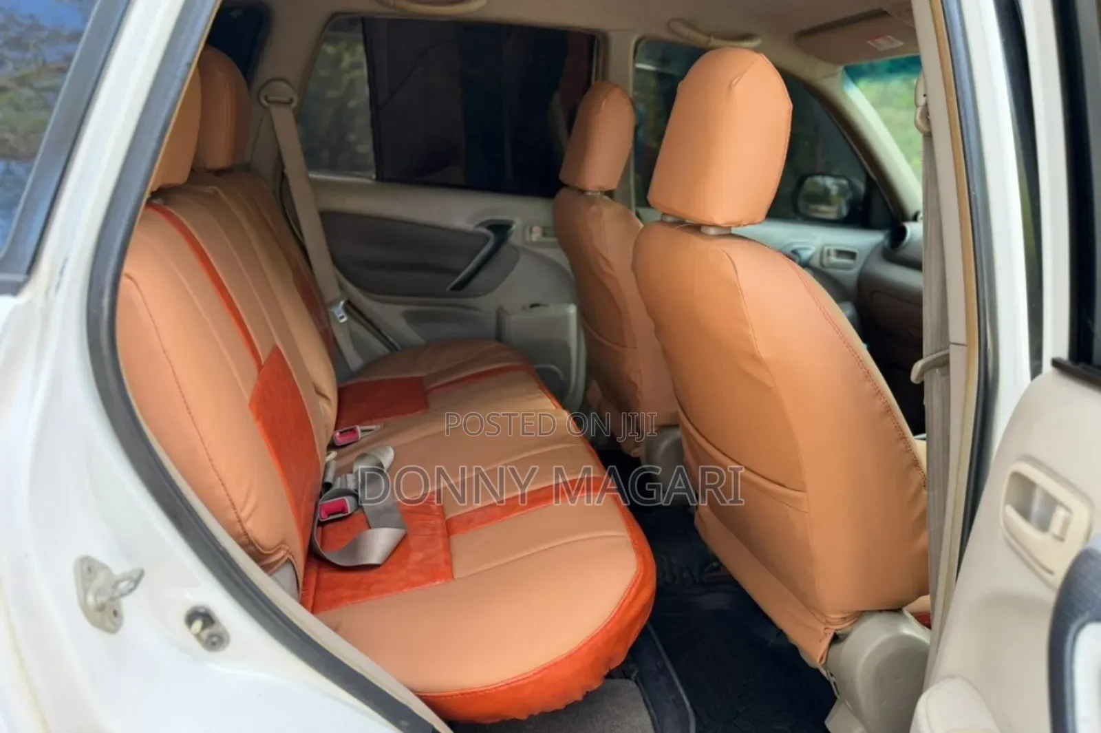 Toyota RAV4 Automatic 2003 White