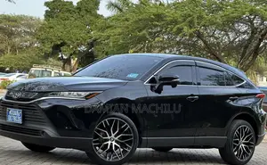 Toyota Harrier 2022 Black