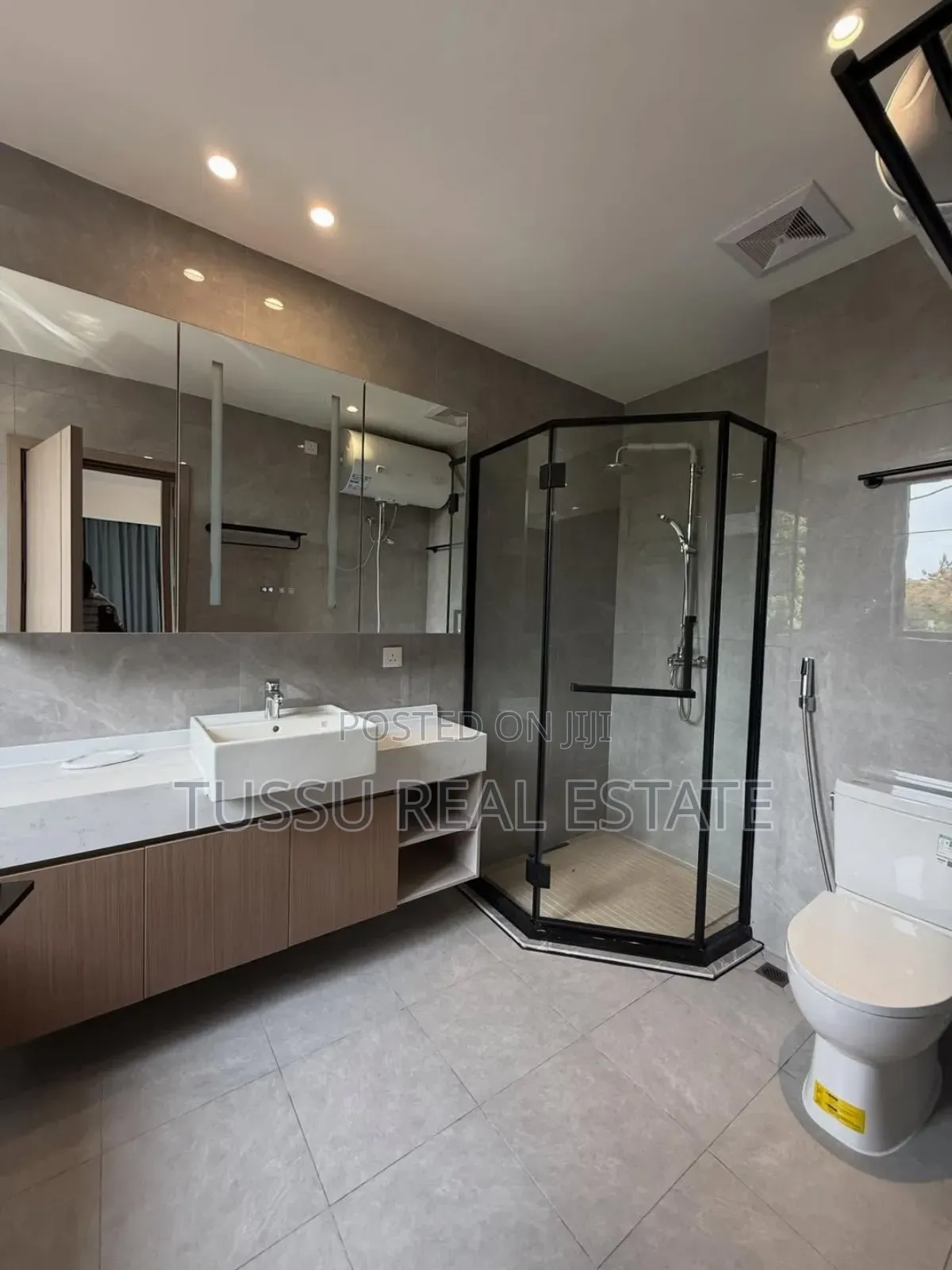 Furnished 3bdrm Apartment in Masaki for rent