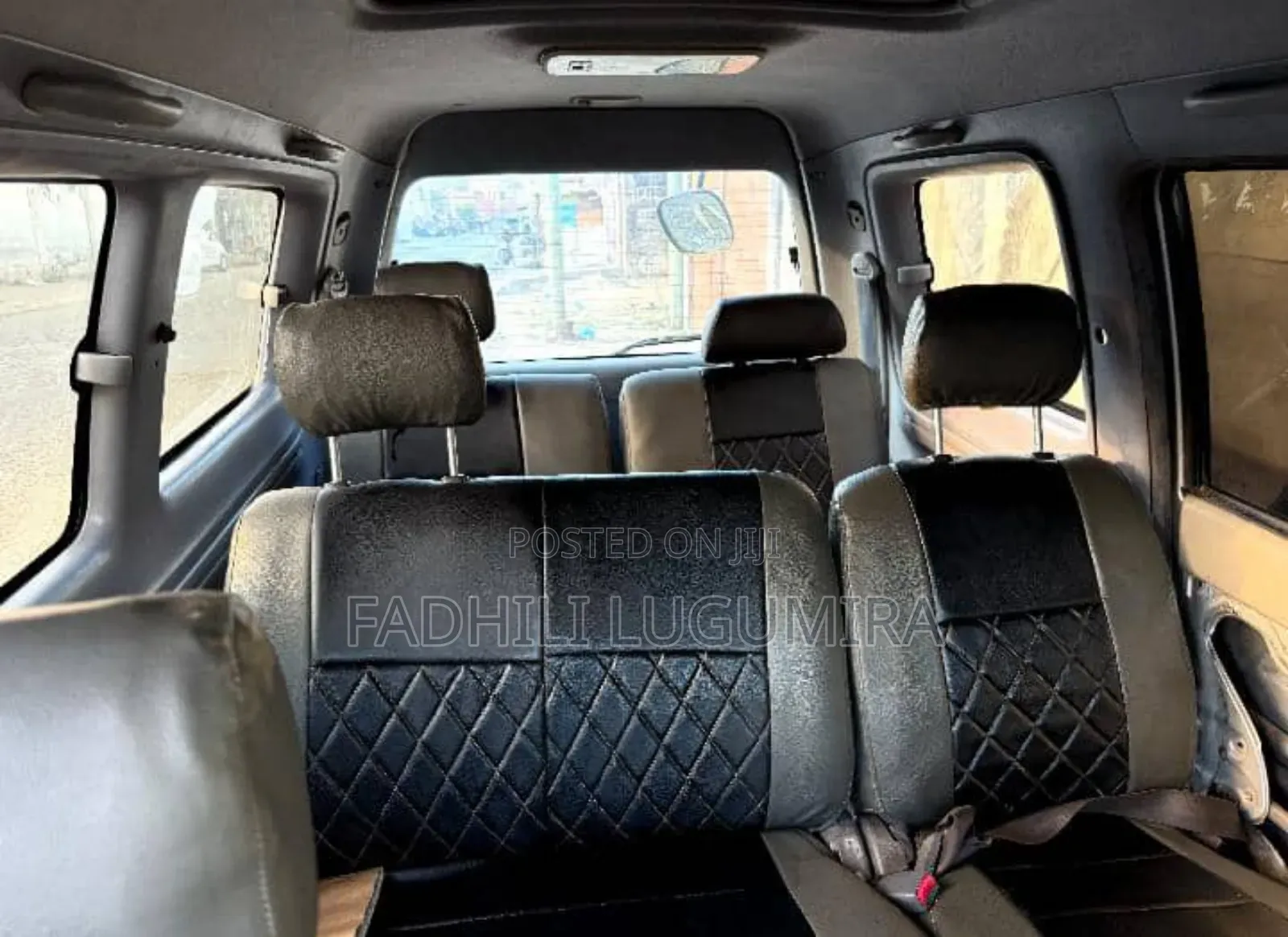 Toyota Noah 2001 Silver