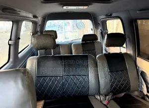 Toyota Noah 2001 Silver