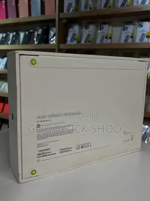 New Laptop Apple MacBook Air 2025 M4 15-Inch 24GB Apple M4 SSD 512GB