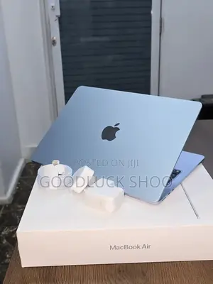 New Laptop Apple MacBook Air 2025 M4 13-Inch 16GB Apple M4 SSD 512GB