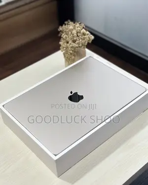 New Laptop Apple MacBook Air 2024 M3 13-Inch 8GB Apple M3 SSD 512GB