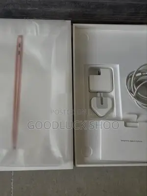 New Laptop Apple MacBook Air 2020 M1 8GB Apple M1 SSD 256GB