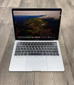New Laptop Apple MacBook Air 2020 M1 8GB Apple M1 SSD 256GB