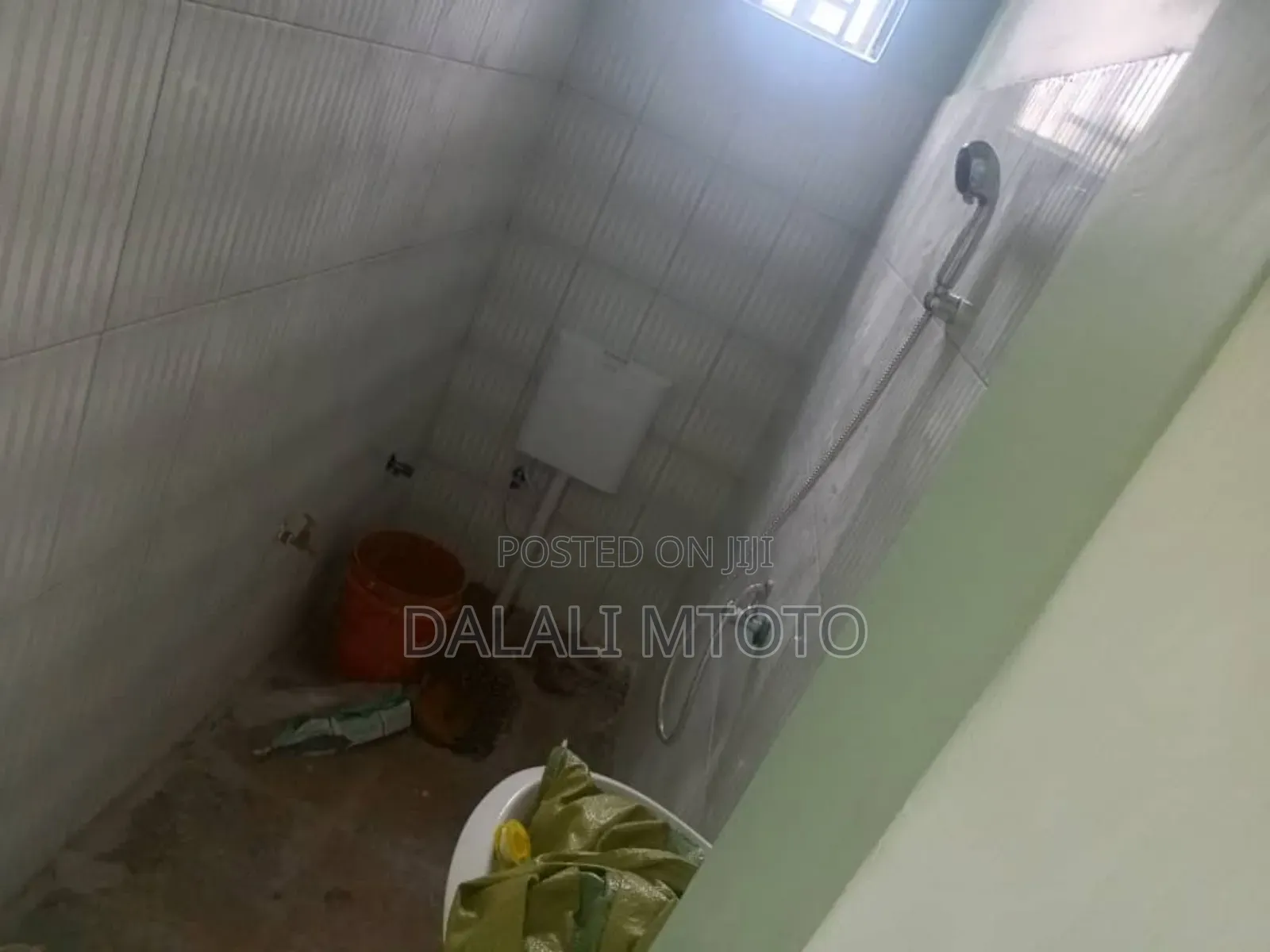 2bdrm Apartment in Songwe, Vwawa for rent