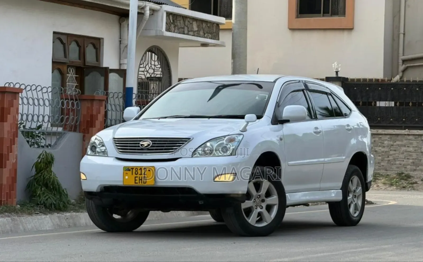 Toyota Harrier 2.4 16V 2002 White