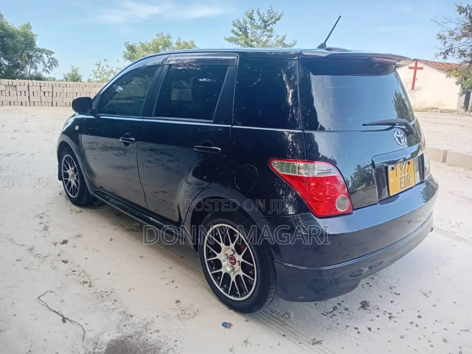 Toyota IST 2006 Black