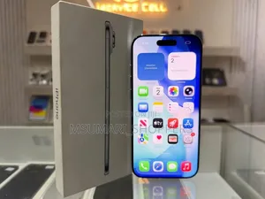 New Apple iPhone 17 256 GB White
