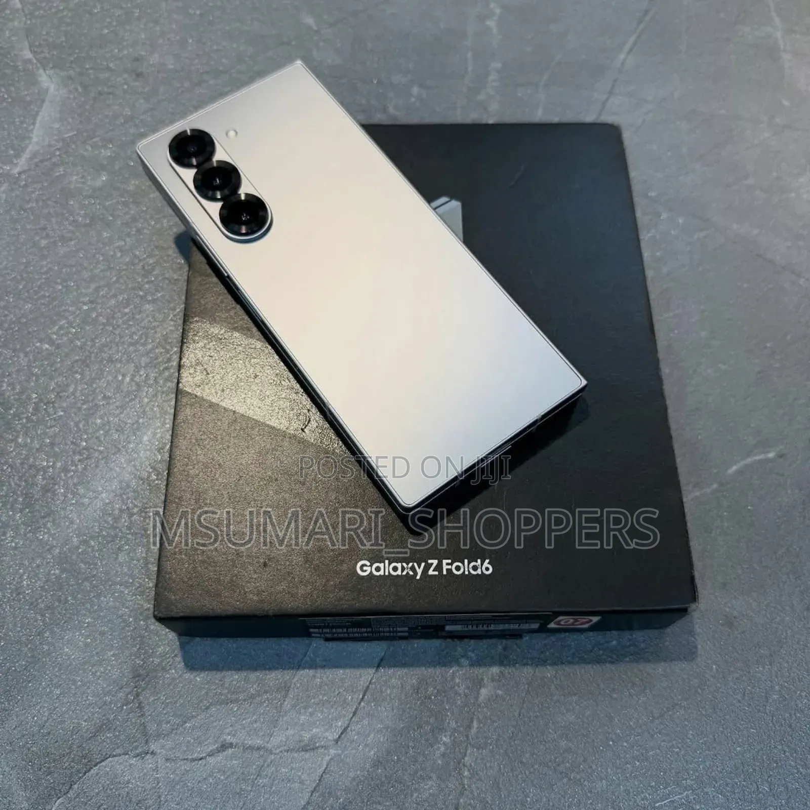 New Samsung Galaxy Z Fold6 512 GB Silver