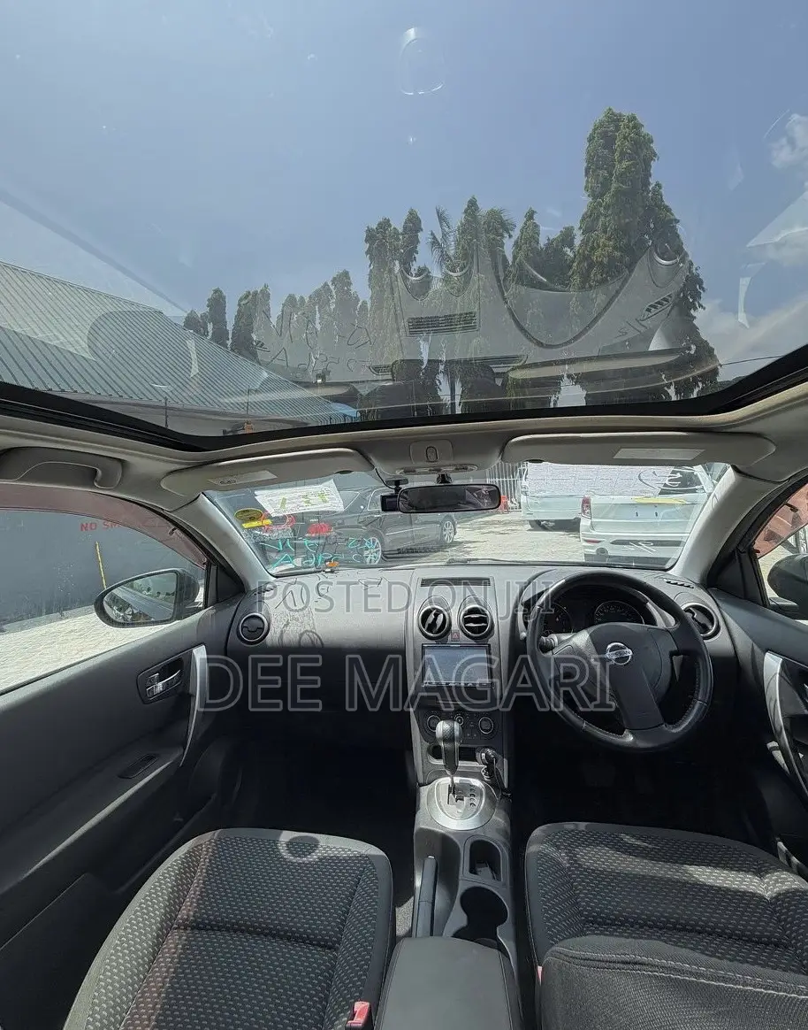 Nissan Dualis 2013 Black