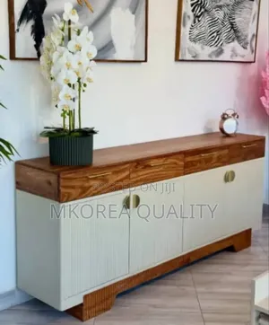 Console Table Show Ya Mninga