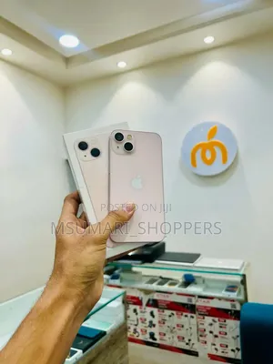 New Apple iPhone 13 128 GB Pink