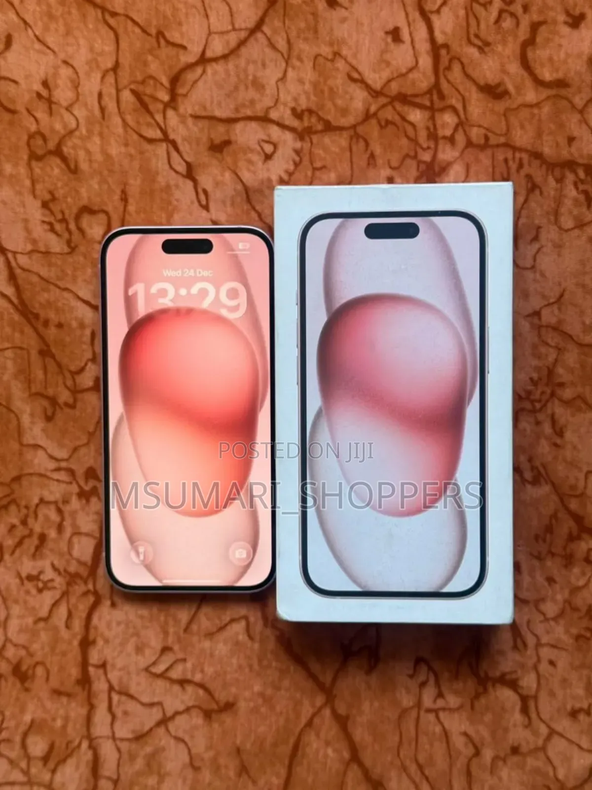 New Apple iPhone 15 256 GB Pink