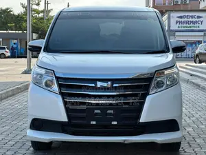 Toyota Noah 2016 White