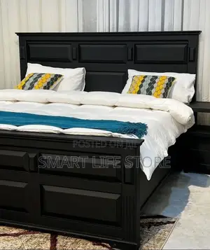 Kitanda Cha Mbao 5/6 Black