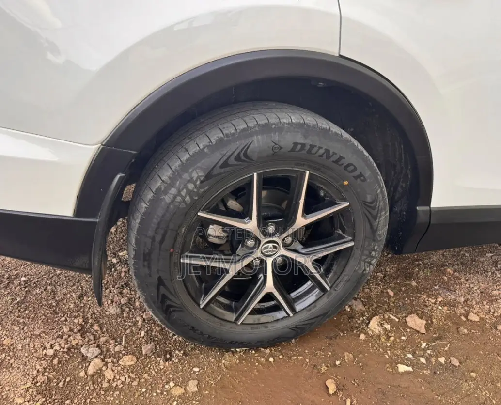 Toyota RAV4 2017 White