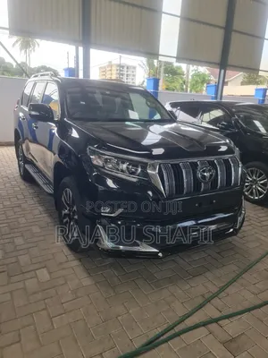 Toyota Land Cruiser Prado 2.8 2022 Black