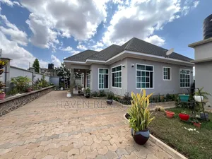 3bdrm House in Njiro for sale
