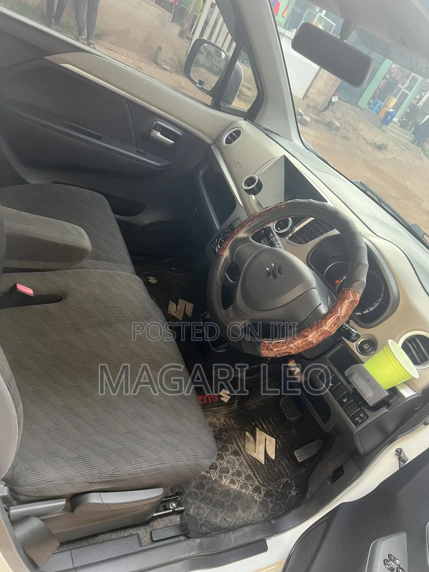 Suzuki Wagon R 2012 White