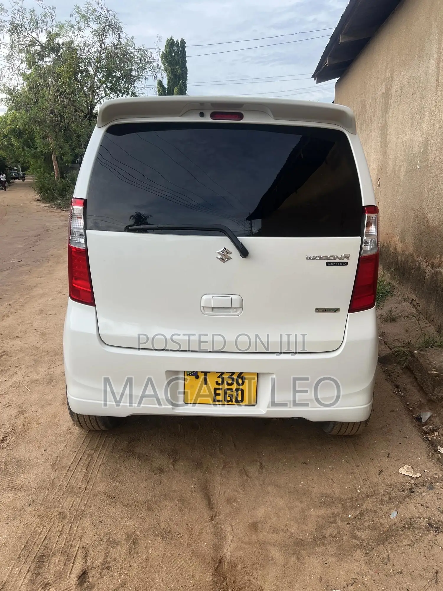 Suzuki Wagon R 2012 White