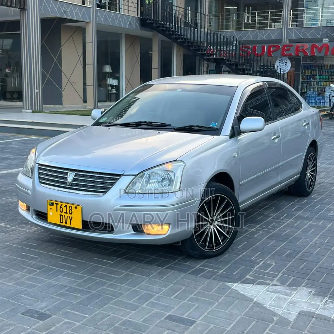 Toyota Premio 2004 Silver
