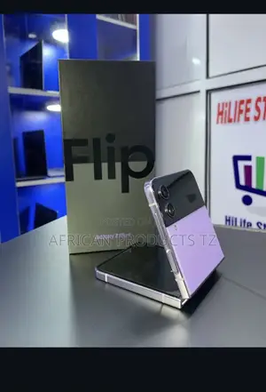 New Samsung Galaxy Z Flip4 256 GB Black