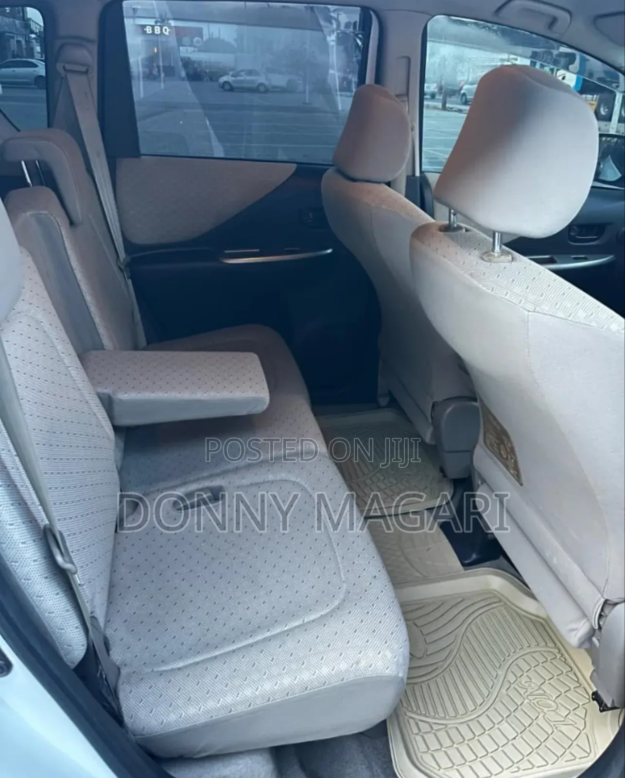 Toyota Ractis 1.3 FWD 2008 White