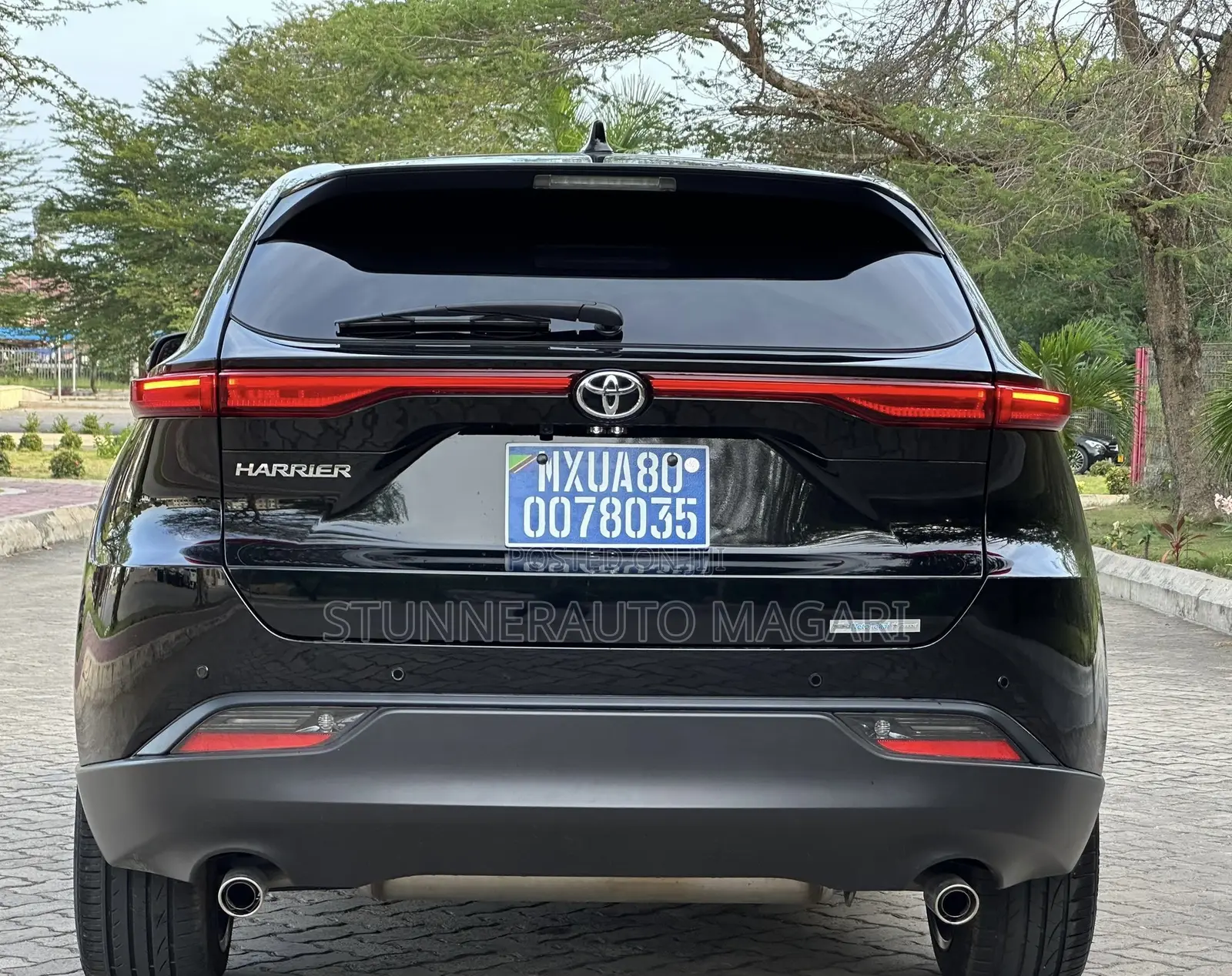 Toyota Harrier 2022 Black