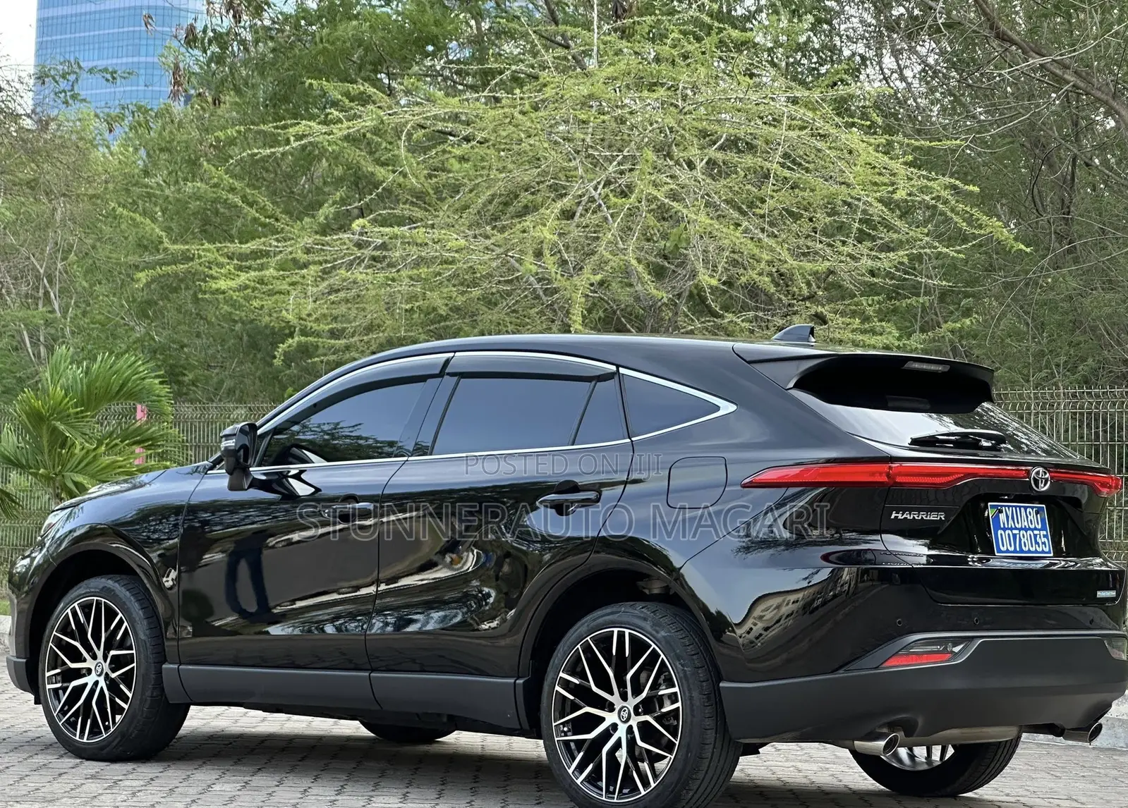 Toyota Harrier 2022 Black