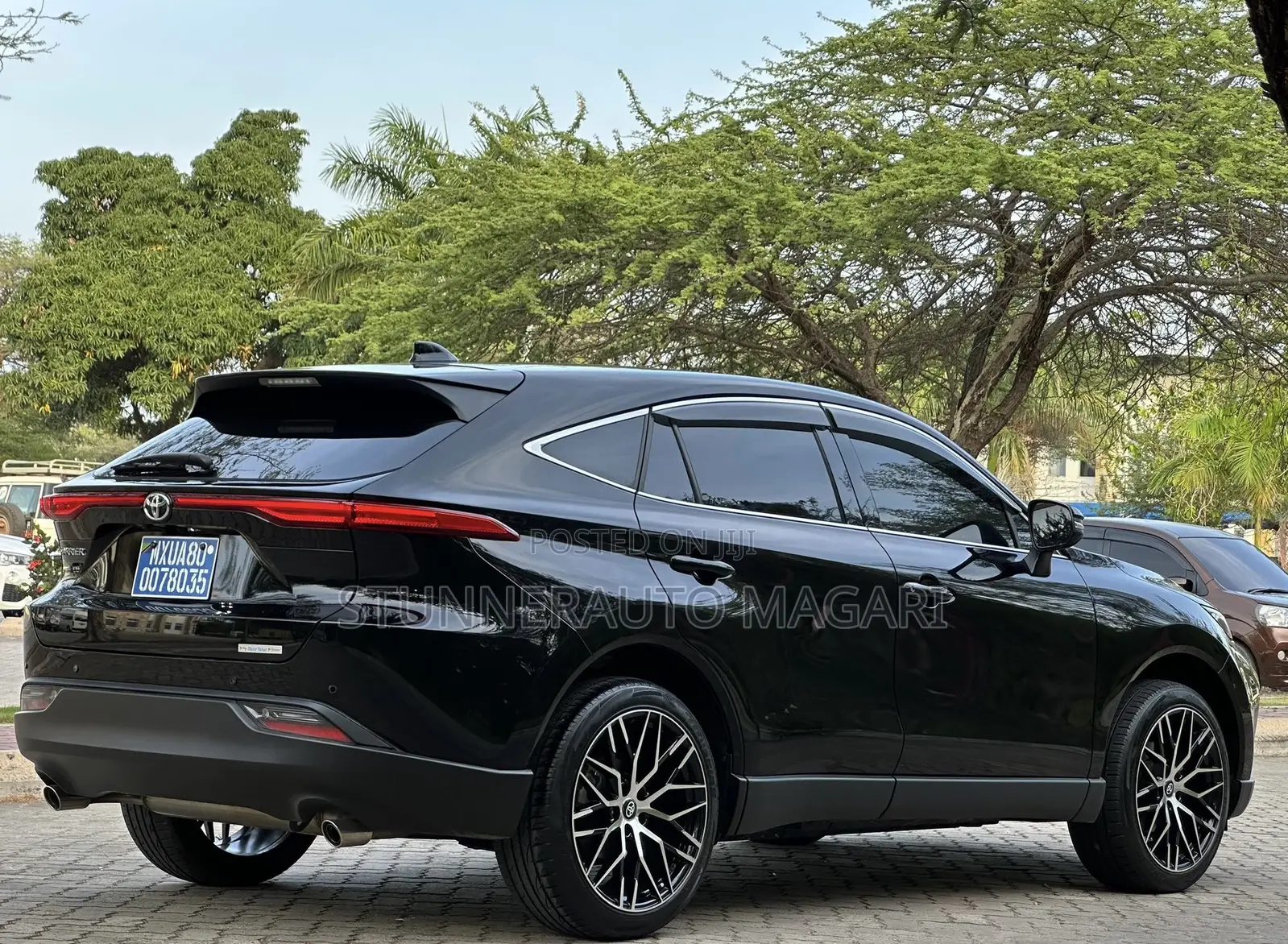 Toyota Harrier 2022 Black