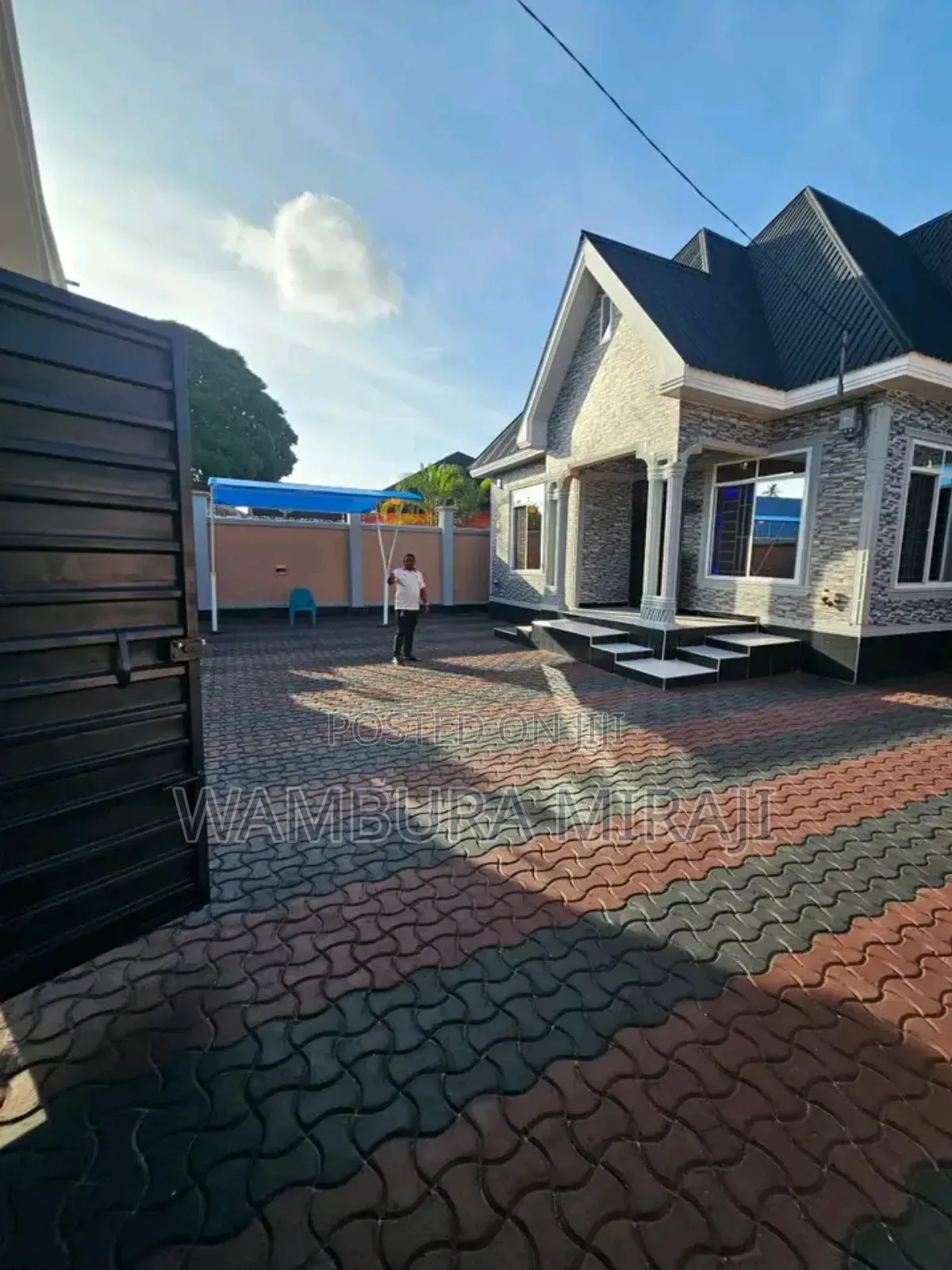 Furnished 4bdrm Block of Flats in Nyumba, Chamazi for sale