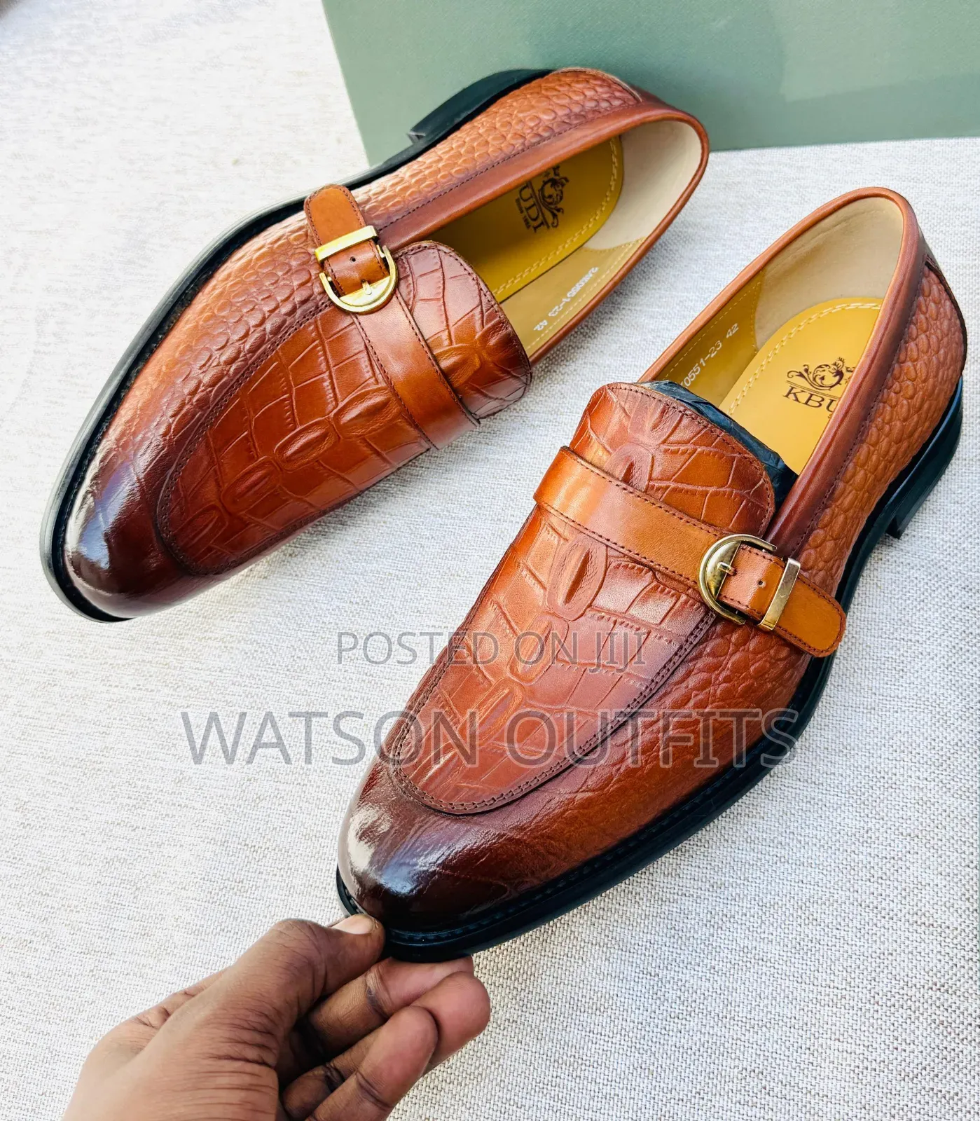 Viatu or Shoes Vya Leather Materials Vya Rangi Very Classic