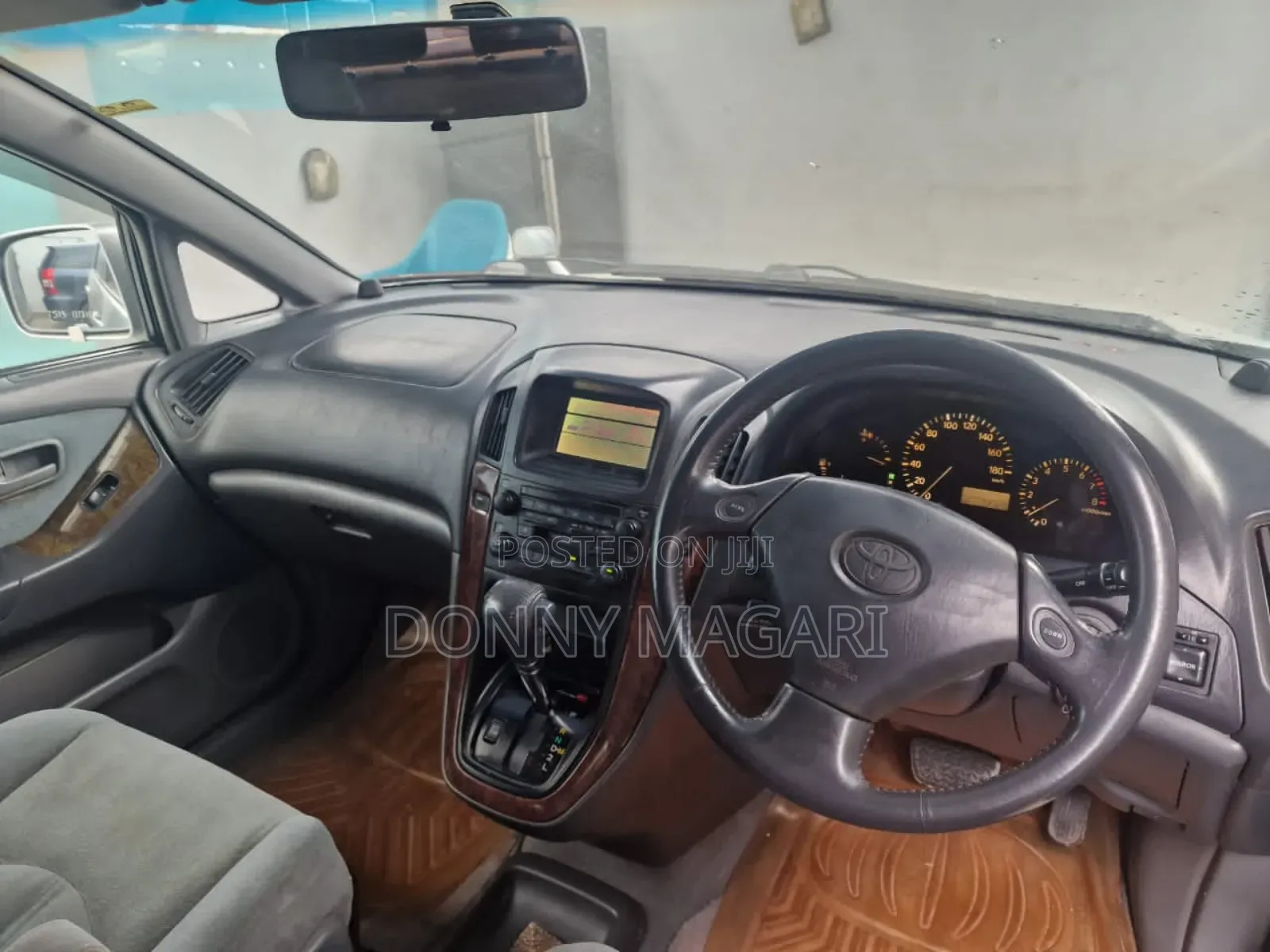 Toyota Harrier 2.4 2004 Silver