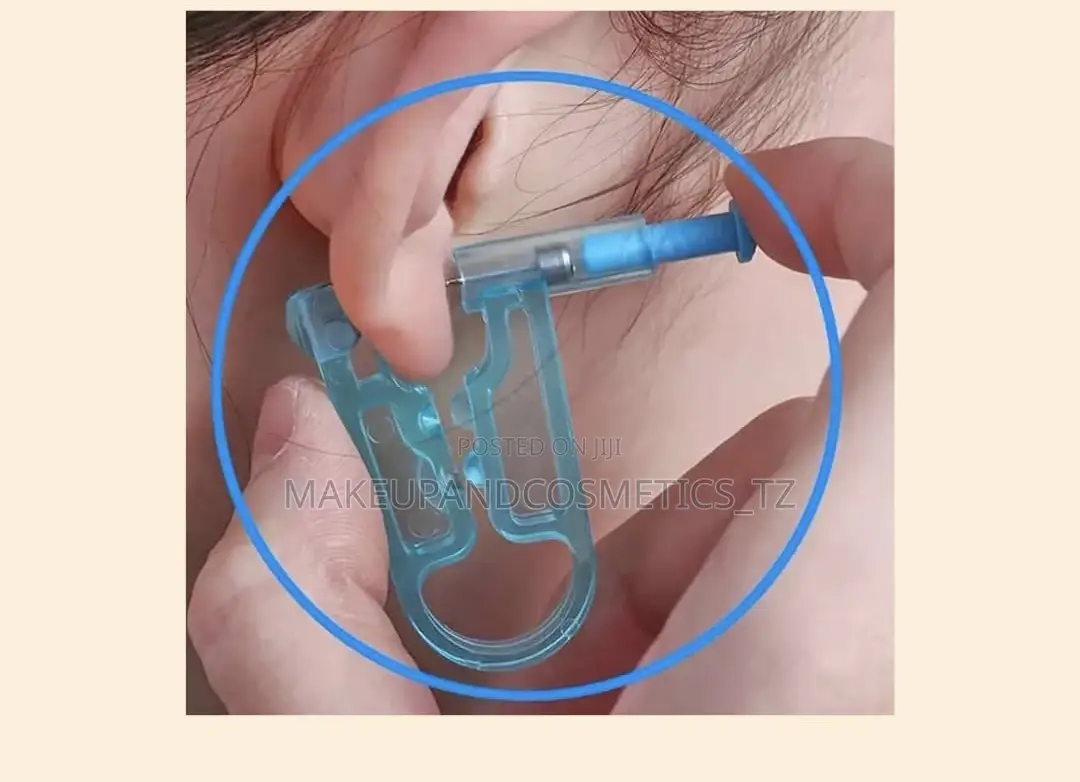 Disposable Ear/ Nose Piercing Kit( Comes With Stainless Steel Jeweller