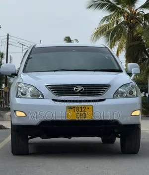 Toyota Harrier 2002 White